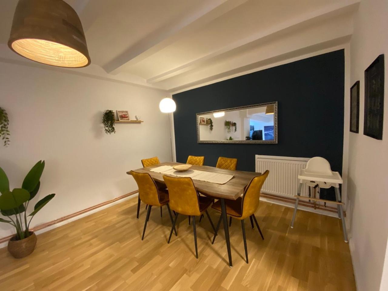 Stilvolle Stadtwohnungen Bremen I Komfort & Charme Ruang foto